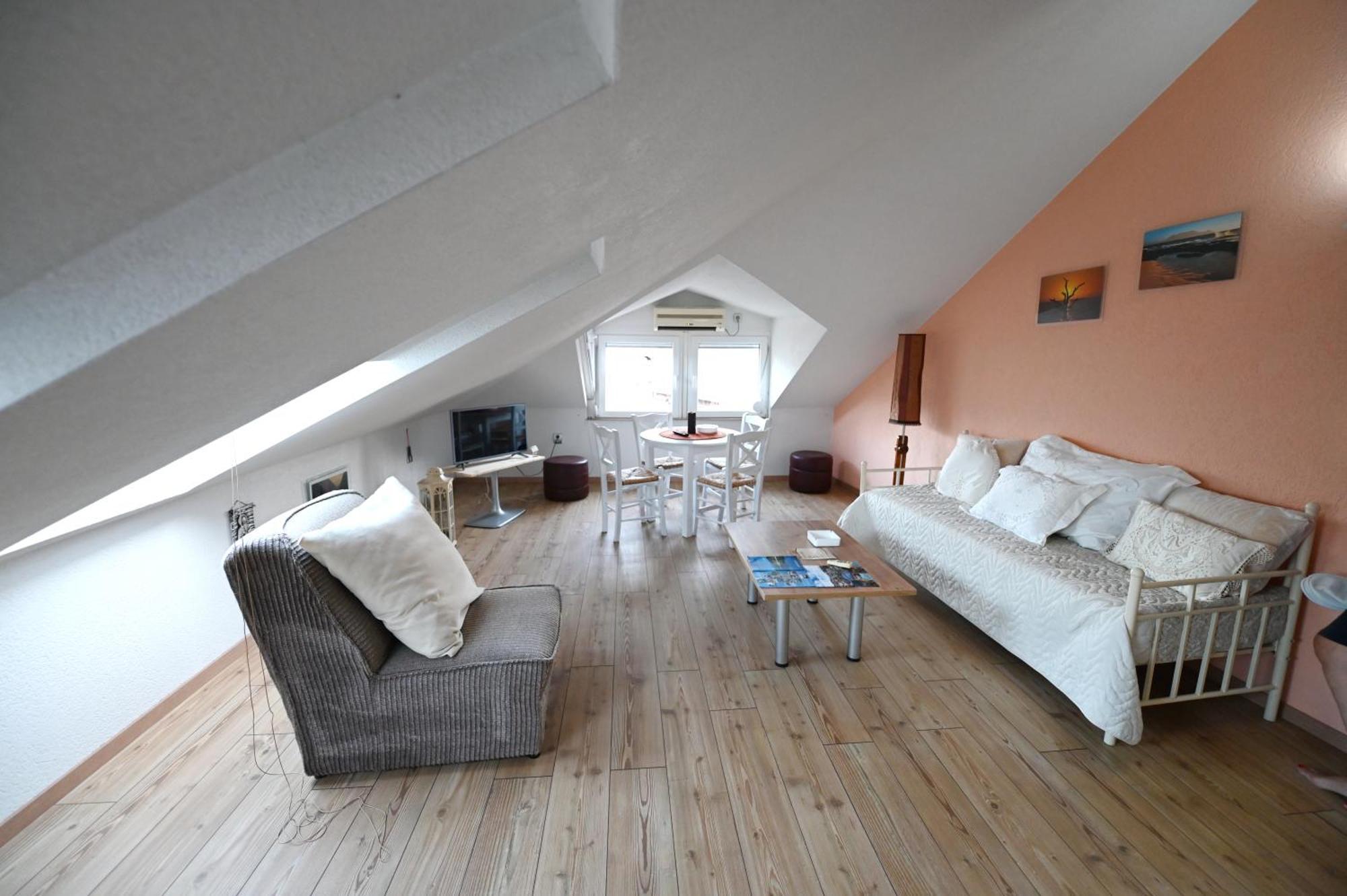 Eke Irin Apartments オフリド エクステリア 写真