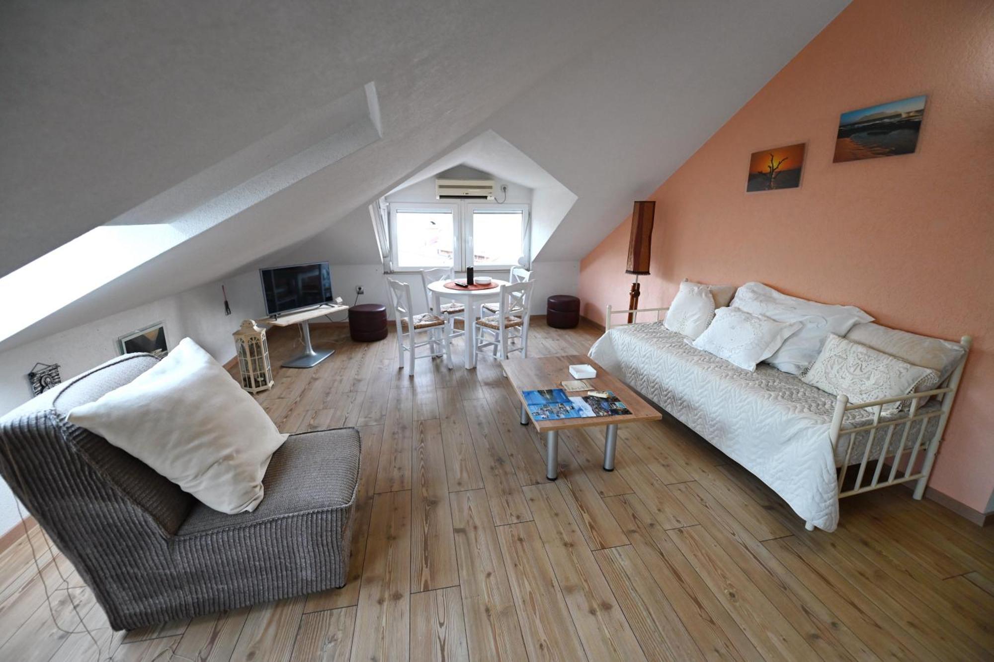 Eke Irin Apartments オフリド エクステリア 写真